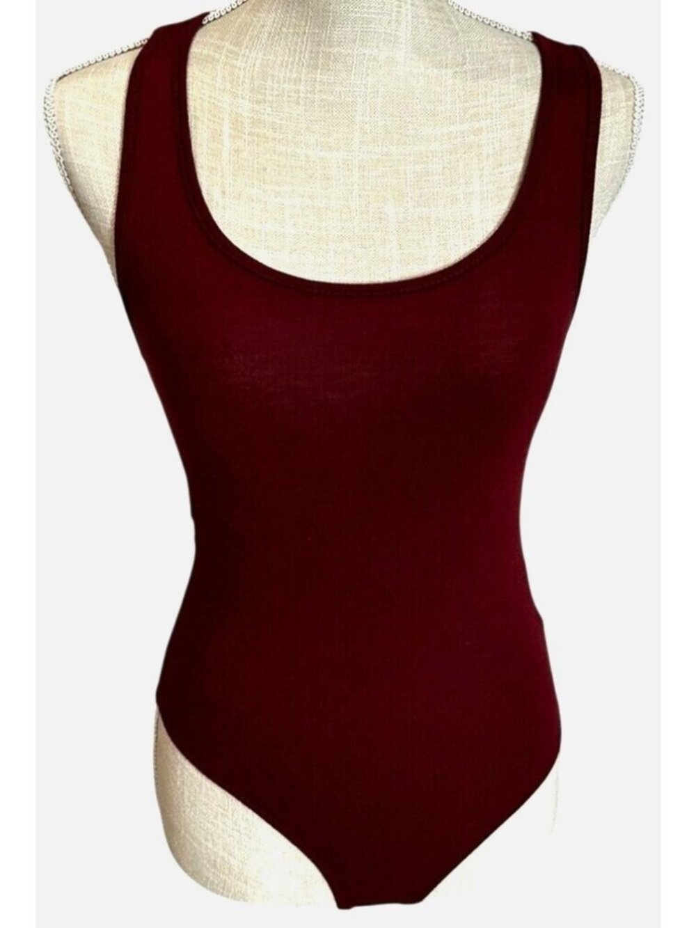 NWOT Heart & Hips Womens Burgundy Sleeveless Bodysuit S